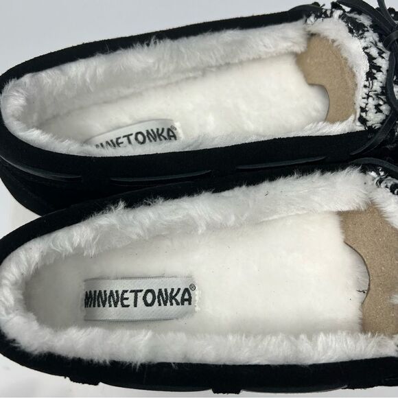 Minnetonka Trapper Slippers - Picture 3 of 5